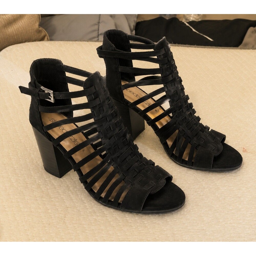 Shoedazzle Thandie Black Caged Block Heel Sandals Women's Size 8 Strappy Heels